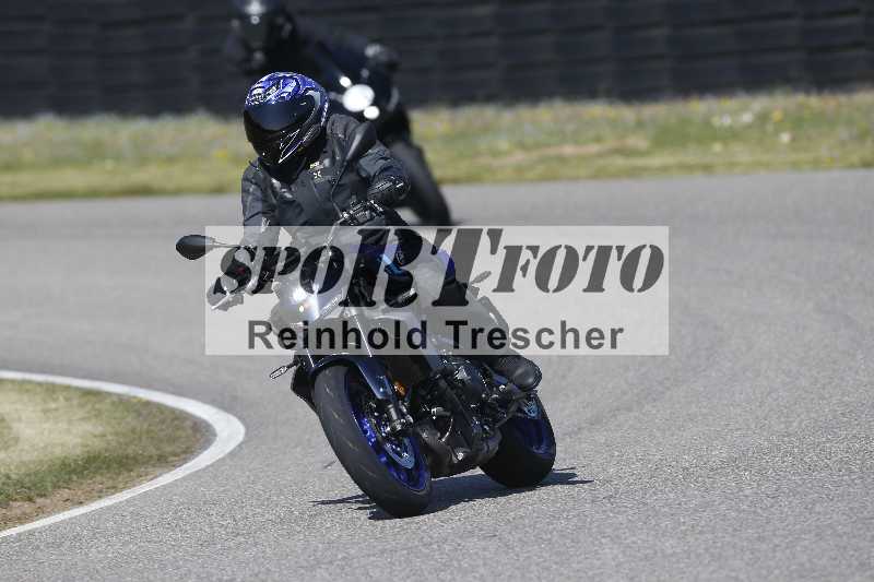 /01 02.04.2026 MAZ ADR/Gruppe gelb Gruppe gruen/65